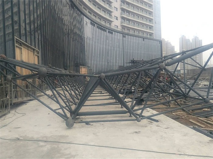 海林万豪酒店雨棚网架